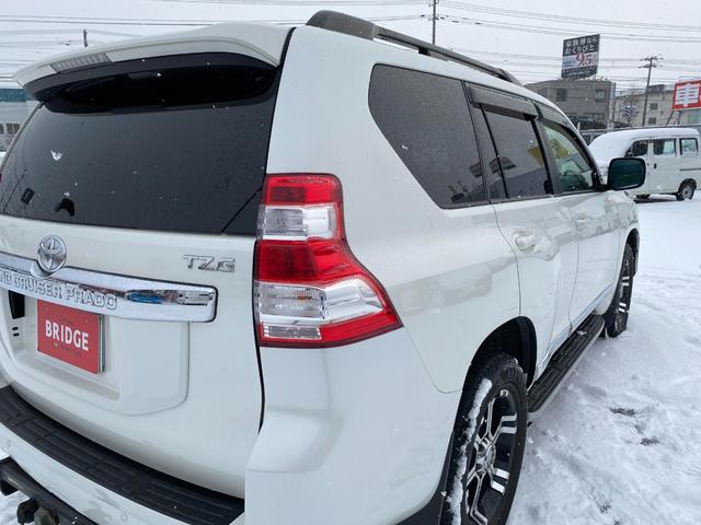 ランドクルーザープラド TZ-G 寒冷地仕様車/ディーゼルターボ/ベージュ革シート/シートヒーター/クールボックス/リアエアサスペンション/クルコン/ETC/ドラレコ/3列目電動格納/純正エンスタ/(44枚目)