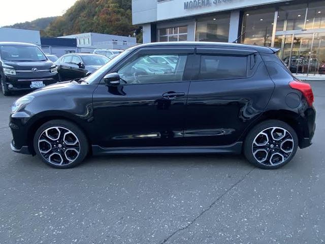 スイフトスポーツ セーフティパッケージ装着車 インタークーラーターボ6AT/パドルシフト/デュアルセンサーブレーキサポート/シートヒーター/運転席・助手席・サイド・カーテンエアバック(6枚目)