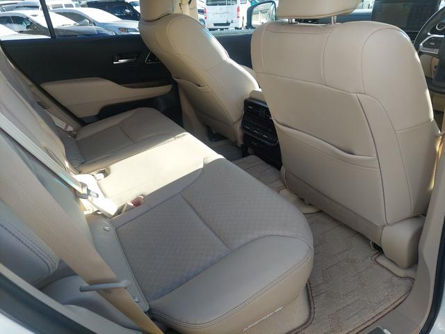 ランドクルーザー ZX 3300ccディーゼルターボ 12.3型JBLナビ全方位カメラ サンルーフ ルーフレール 純正ヒッチメンバー デフロック ETC ハンドルヒーター シートヒーター ベージュ内装(18枚目)