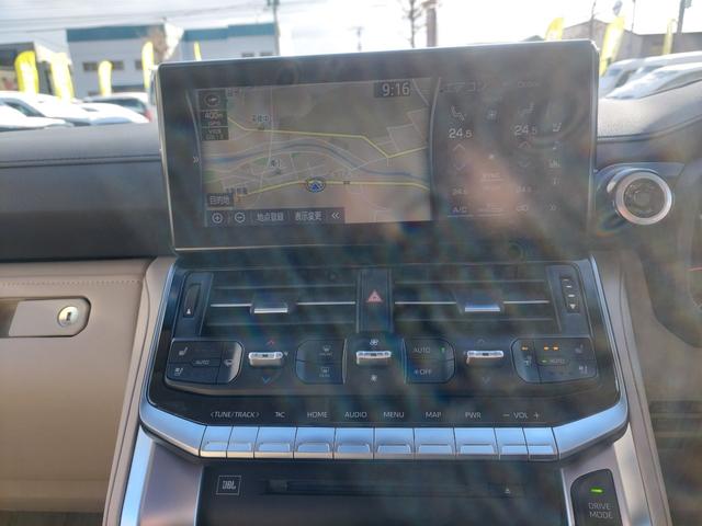 ランドクルーザー ZX 3300ccディーゼルターボ 12.3型JBLナビ全方位カメラ サンルーフ ルーフレール 純正ヒッチメンバー デフロック ETC ハンドルヒーター シートヒーター ベージュ内装(25枚目)