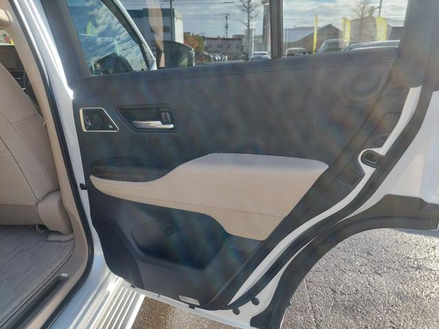 ランドクルーザー ZX 3300ccディーゼルターボ 12.3型JBLナビ全方位カメラ サンルーフ ルーフレール 純正ヒッチメンバー デフロック ETC ハンドルヒーター シートヒーター ベージュ内装(34枚目)