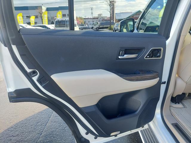 ランドクルーザー ZX 3300ccディーゼルターボ 12.3型JBLナビ全方位カメラ サンルーフ ルーフレール 純正ヒッチメンバー デフロック ETC ハンドルヒーター シートヒーター ベージュ内装(36枚目)