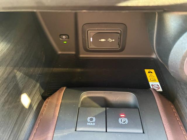 ハリアー G 2.0G 4WD ワンオーナーユーザー買取車 ナビ TV ブルートゥース バックカメラ スマートキー スペアキー ETC ドラレコ デジタルインナーミラー(28枚目)