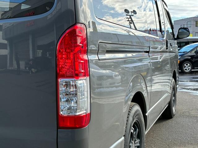 ハイエースバン ロングスーパーGL 4ナンバー貨物1年車検 色替全塗装 ベッドキット シートカバー ナビ バックカメラ リヤヒーター リヤクーラー(10枚目)
