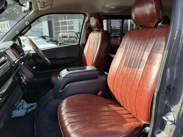 ハイエースバン ロングスーパーGL 4ナンバー貨物1年車検 色替全塗装 ベッドキット シートカバー ナビ バックカメラ リヤヒーター リヤクーラー(16枚目)
