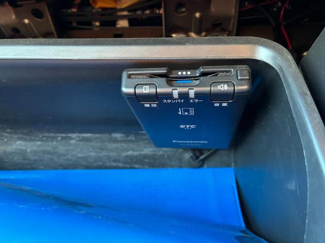 ハイエースバン ロングスーパーGL 4ナンバー貨物1年車検 色替全塗装 ベッドキット シートカバー ナビ バックカメラ リヤヒーター リヤクーラー(38枚目)