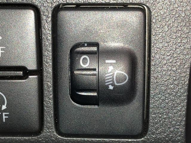 ��Ԑl����ו��̗ʂȂǂɂ��Ԃ̎p���̕ω��ɍ��킹�āA�w�b�h�����v�̌����𒲐����邱�Ƃ��ł��܂��B