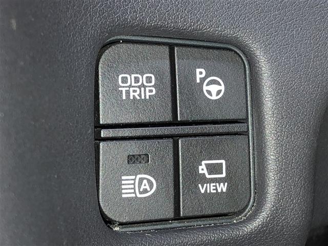 クラウンハイブリッド ＲＳ　Ｆｏｕｒ　記録簿　ＬＥＤライト　横滑防止装置　革シート　Ｉストップ　ミュージックプレイヤー接続可　Ｐシート　ＡＣ１００Ｖ　Ｂカメラ　エアバッグ　クルコン　フルセグ　メモリーナビ　ＤＶＤ再生　寒冷地仕様　キーレス（27枚目）