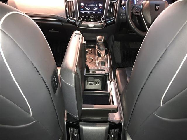 クラウンハイブリッド ＲＳ　Ｆｏｕｒ　記録簿　ＬＥＤライト　横滑防止装置　革シート　Ｉストップ　ミュージックプレイヤー接続可　Ｐシート　ＡＣ１００Ｖ　Ｂカメラ　エアバッグ　クルコン　フルセグ　メモリーナビ　ＤＶＤ再生　寒冷地仕様　キーレス（33枚目）