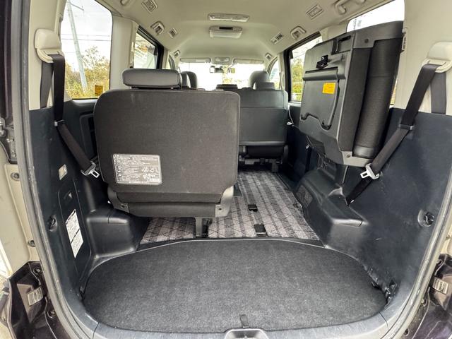 ヴォクシー ZS 煌Z 本州仕入/8人乗/両側パワースライドドア/純正HDDナビ/バックモニター/フリップダウンモニター/フロントカメラ(15枚目)