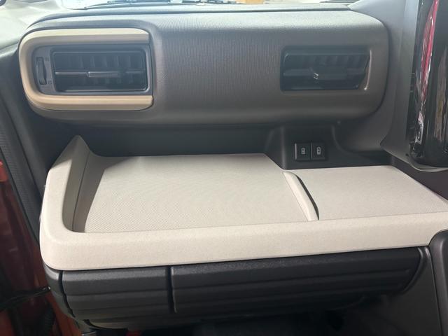 スペーシア ハイブリッドＸ　４ＷＤ　全方位モニター付ナナビ　Ｂｌｕｅｔｏｏｔｈオーディオ　寒冷地仕様　両側電動スライドドア　ＬＥＤヘッドライト　シートヒーター　プッシュスタート（37枚目）