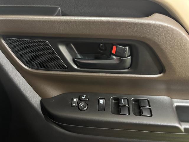 スペーシア ハイブリッドＸ　４ＷＤ　全方位モニター付ナナビ　Ｂｌｕｅｔｏｏｔｈオーディオ　寒冷地仕様　両側電動スライドドア　ＬＥＤヘッドライト　シートヒーター　プッシュスタート（45枚目）