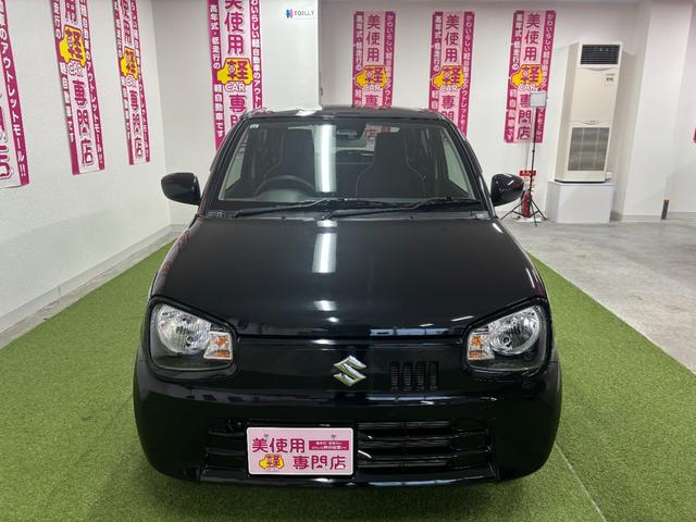 アルト Ｌリミテッド　４ＷＤ　純正オーディオ　シートヒーター　アイドリングストップ　パワーウィンドウ　パワーステアリング　デュアルブレーキサポート（8枚目）