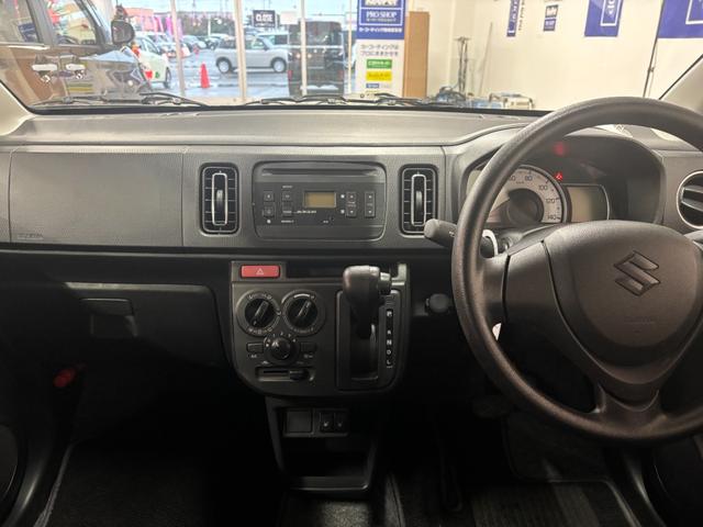 アルト Ｌリミテッド　４ＷＤ　純正オーディオ　シートヒーター　アイドリングストップ　パワーウィンドウ　パワーステアリング　デュアルブレーキサポート（18枚目）