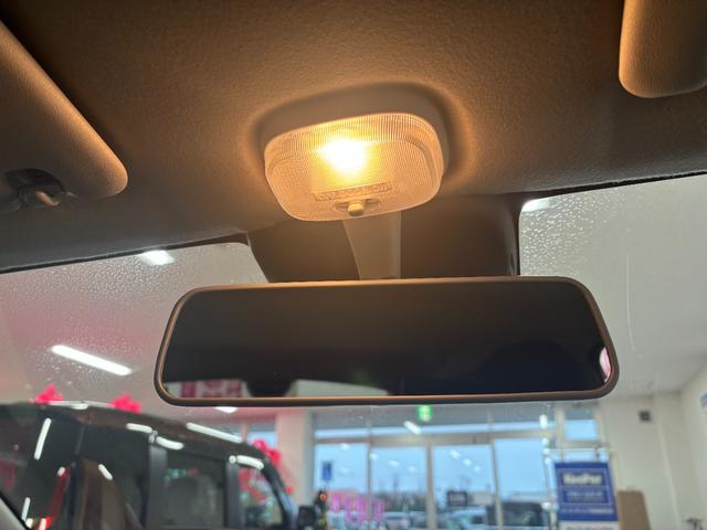 アルト Ｌリミテッド　４ＷＤ　純正オーディオ　シートヒーター　アイドリングストップ　パワーウィンドウ　パワーステアリング　デュアルブレーキサポート（25枚目）