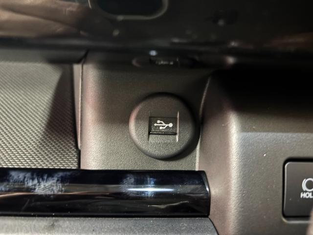 スペーシアカスタム ハイブリッドＸＳターボ　４ＷＤ　全方位ナビ　フルセグＴＶ　寒冷地仕様　両側電動スライドドア　ヘッドアップディスプレイ　デュアルブレーキサポートＩＩ（51枚目）