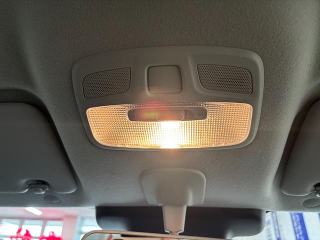 アルト ハイブリッドＳ　６６０　ハイブリッド　Ｓ　アルト　６６０　ハイブリッドＳ　４ＷＤ　アイドリングストップ　衝突軽減ブレーキ　パーキングセンサー　シートヒーター　パワーステアリング　車線逸脱警報機能（39枚目）