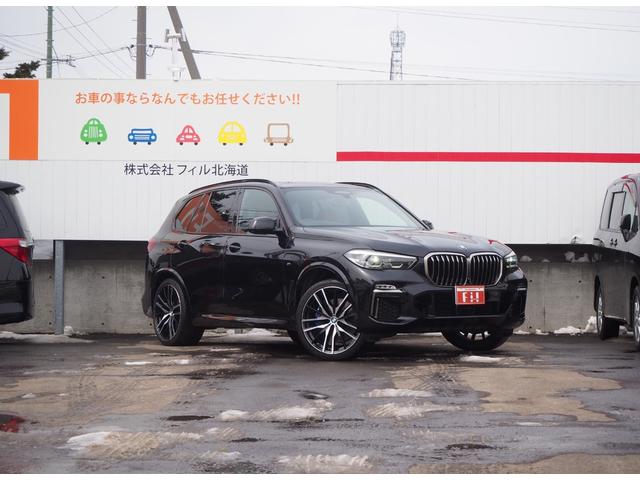 Ｘ５ ｘＤｒｉｖｅ　３５ｄ　Ｍスポーツ　ｘＤｒｉｖｅ　３５ｄ　Ｍスポーツ（５名）　プラスＰＫＧ　ハーマンカードン　全周囲カメラ　パノラマＳＲ　アダプティブエアサス　インテリセーフティ　２２ＡＷ　ドライビングアシストＰ　ディスプレイキー（2枚目）