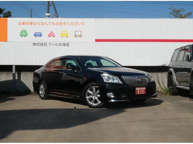 クラウンマジェスタ ｉ－Ｆｏｕｒ　純正ＨＤＤナビＴＶ　サイド＆バックカメラ　フルエアロ　黒革シート　サンルーフ　寒冷地仕様　ベンチレーション　クリアランスソナー　純正エンスタ　カードキー　キセノン　ＥＴＣ　スマートキー　ワイパー熱線（2枚目）