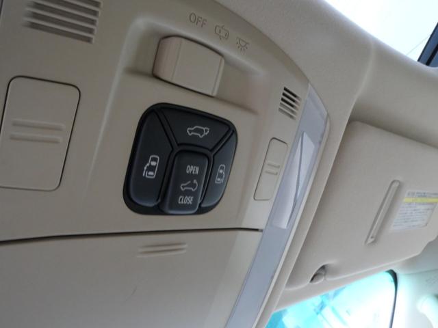 ヴェルファイア ３．５Ｖ　Ｌエディション　純正ナビＴＶ　後席フリップＤモニタ　パノラミックビューＭ　アドミレーション　寒冷地　２０インチアルミ　エグゼクティブ革パワーシート　サンルーフ　左右後自動ドア　ワイパー熱線　キセノン　ＡＣ１００Ｖ（48枚目）