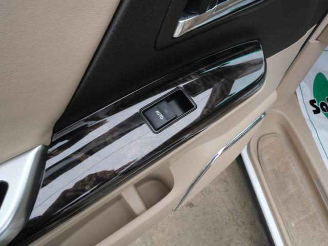 ヴェルファイア ３．５Ｖ　Ｌエディション　純正ナビＴＶ　後席フリップＤモニタ　パノラミックビューＭ　アドミレーション　寒冷地　２０インチアルミ　エグゼクティブ革パワーシート　サンルーフ　左右後自動ドア　ワイパー熱線　キセノン　ＡＣ１００Ｖ（49枚目）