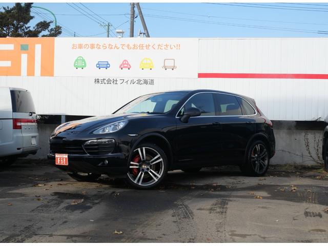 カイエン 純正ナビTVフルセグ Bカメラ パワーバックドア サンルーフ キセノン 本革シート シートヒーター クルーズコントロール サイドカメラ 純正21AW フロアーマット リヤスポ ETC アイドリングS(3枚目)