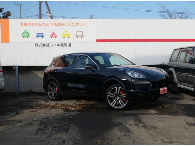 カイエン 純正ナビTVフルセグ Bカメラ パワーバックドア サンルーフ キセノン 本革シート シートヒーター クルーズコントロール サイドカメラ 純正21AW フロアーマット リヤスポ ETC アイドリングS(6枚目)