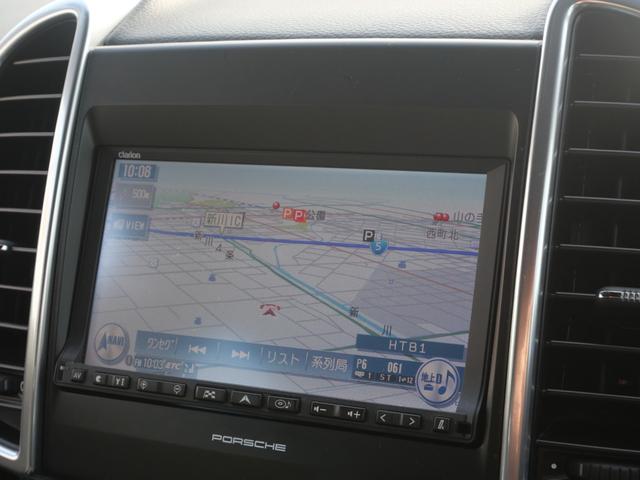 カイエン 純正ナビTVフルセグ Bカメラ パワーバックドア サンルーフ キセノン 本革シート シートヒーター クルーズコントロール サイドカメラ 純正21AW フロアーマット リヤスポ ETC アイドリングS(7枚目)