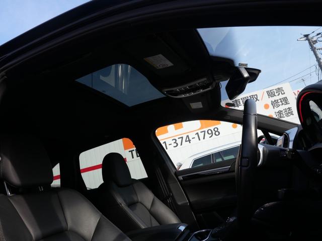 カイエン 純正ナビTVフルセグ Bカメラ パワーバックドア サンルーフ キセノン 本革シート シートヒーター クルーズコントロール サイドカメラ 純正21AW フロアーマット リヤスポ ETC アイドリングS(25枚目)