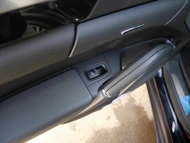 カイエン 純正ナビTVフルセグ Bカメラ パワーバックドア サンルーフ キセノン 本革シート シートヒーター クルーズコントロール サイドカメラ 純正21AW フロアーマット リヤスポ ETC アイドリングS(35枚目)