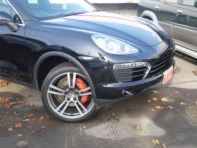 カイエン 純正ナビTVフルセグ Bカメラ パワーバックドア サンルーフ キセノン 本革シート シートヒーター クルーズコントロール サイドカメラ 純正21AW フロアーマット リヤスポ ETC アイドリングS(46枚目)