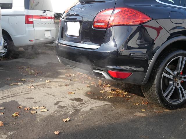 カイエン 純正ナビTVフルセグ Bカメラ パワーバックドア サンルーフ キセノン 本革シート シートヒーター クルーズコントロール サイドカメラ 純正21AW フロアーマット リヤスポ ETC アイドリングS(57枚目)