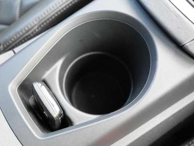 ＴＴロードスター ２．０ＴＦＳＩクワトロ　アシスタンスＰＫＧ　１２．３インチＭＭＩナビＴＶ　バーチャルコックピット　オプション黒革スポーツシート　電動オープン　リヤビューカメラ　ＬＥＤヘッドライト　クルーズコントロール　クリアランスソナー（15枚目）