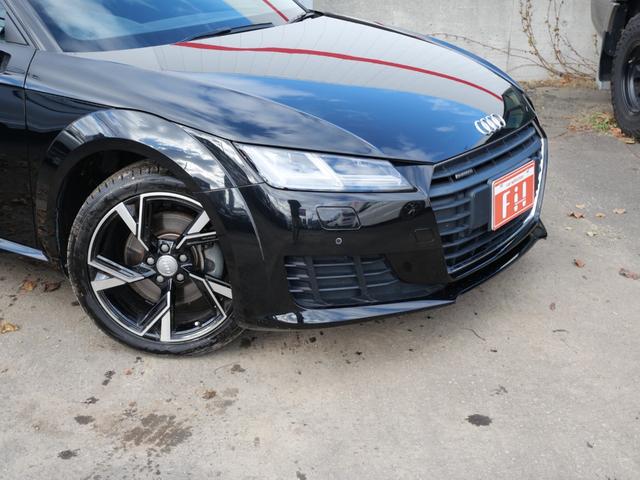 ＴＴロードスター ２．０ＴＦＳＩクワトロ　アシスタンスＰＫＧ　１２．３インチＭＭＩナビＴＶ　バーチャルコックピット　オプション黒革スポーツシート　電動オープン　リヤビューカメラ　ＬＥＤヘッドライト　クルーズコントロール　クリアランスソナー（32枚目）