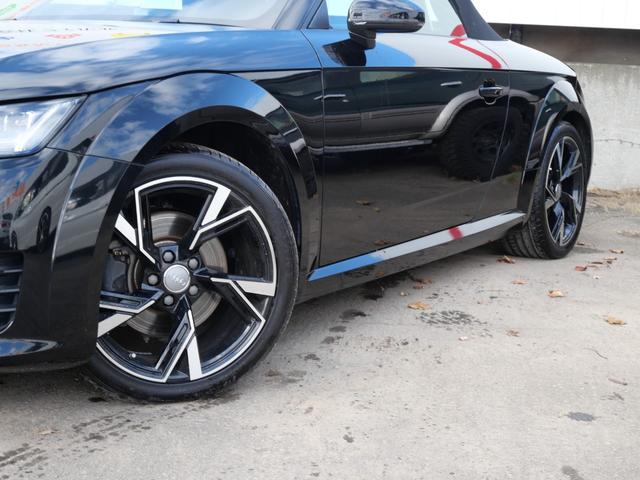 ＴＴロードスター ２．０ＴＦＳＩクワトロ　アシスタンスＰＫＧ　１２．３インチＭＭＩナビＴＶ　バーチャルコックピット　オプション黒革スポーツシート　電動オープン　リヤビューカメラ　ＬＥＤヘッドライト　クルーズコントロール　クリアランスソナー（41枚目）