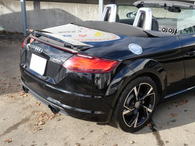 ＴＴロードスター ２．０ＴＦＳＩクワトロ　アシスタンスＰＫＧ　１２．３インチＭＭＩナビＴＶ　バーチャルコックピット　オプション黒革スポーツシート　電動オープン　リヤビューカメラ　ＬＥＤヘッドライト　クルーズコントロール　クリアランスソナー（53枚目）