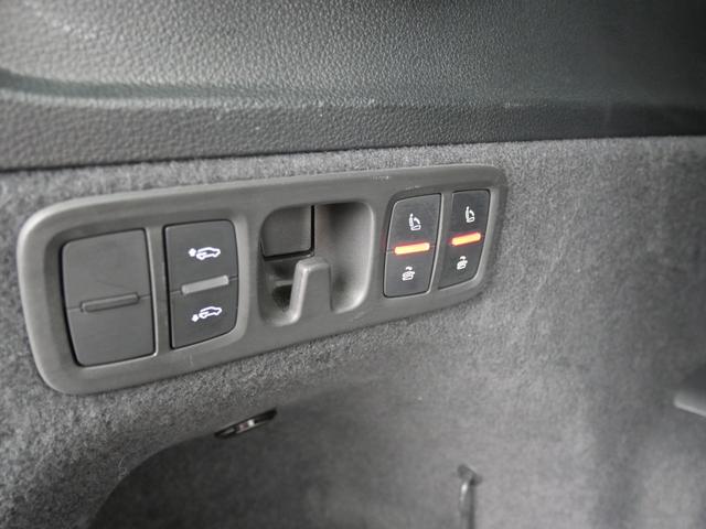 Q7 45 Sラインリミテッド アウディプレセンスF&S&R 12.3バーチャルコックピット マトリクスLEDヘッド MMIナビ アウディサウンドS ヘッドアップディスプレイ 電動リアゲート アダプティブC レーンA 黒革 ETC(32枚目)