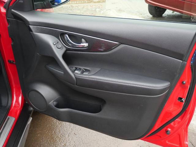 エクストレイル ２０Ｘ　ＨＶブラクＸトリマＸエマジェンシーブレーキＰ　純正フルセグナビ　アラウンドビューモニター　Ｂｌｕｅｔｏｏｔｈ　ＬＥＤヘッドライト　シートヒーター　エマージェンシーブレーキ　ブラインドスポットＡ　車線逸脱警報　ルーフレール　ＥＴＣ　インテリキー（23枚目）