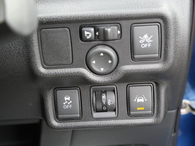 ノート X FOUR スマートセーフティエディション 社外フルセグナビ Bluetooth アラウンドビューモニター エマージェンシーブレーキ デジタルインナーミラー エンジンスターター インテリキー 車線逸脱警報 ETC プッシュスタート フロアマット(16枚目)