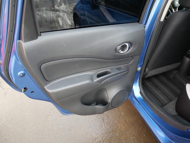 ノート X FOUR スマートセーフティエディション 社外フルセグナビ Bluetooth アラウンドビューモニター エマージェンシーブレーキ デジタルインナーミラー エンジンスターター インテリキー 車線逸脱警報 ETC プッシュスタート フロアマット(29枚目)