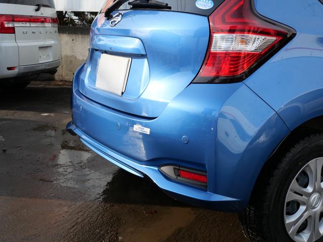 ノート X FOUR スマートセーフティエディション 社外フルセグナビ Bluetooth アラウンドビューモニター エマージェンシーブレーキ デジタルインナーミラー エンジンスターター インテリキー 車線逸脱警報 ETC プッシュスタート フロアマット(54枚目)