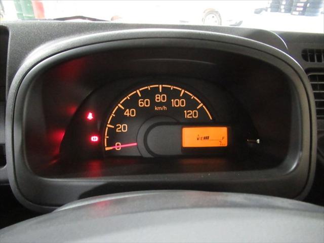 キャリイトラック ＫＣエアコン・パワステ　スズキセーフティサポート・届出済未使用車・衝突軽減ブレーキ・誤発進抑制装置・横滑り防止装置・キーレス・アイドリングストップ・ＡＢＳ・　Ｗエアバック・エアコン・パワステ・パワーウィンドウ・禁煙車・４ＷＤ（6枚目）