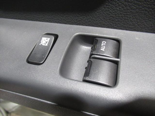 キャリイトラック ＫＣエアコン・パワステ　スズキセーフティサポート・届出済未使用車・衝突軽減ブレーキ・誤発進抑制装置・横滑り防止装置・キーレス・アイドリングストップ・ＡＢＳ・　Ｗエアバック・エアコン・パワステ・パワーウィンドウ・禁煙車・４ＷＤ（15枚目）
