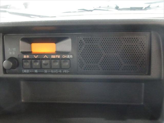 キャリイトラック ＫＣエアコン・パワステ　スズキセーフティサポート・届出済未使用車・衝突軽減ブレーキ・誤発進抑制装置・横滑り防止装置・キーレス・アイドリングストップ・ＡＢＳ・　Ｗエアバック・エアコン・パワステ・パワーウィンドウ・禁煙車・４ＷＤ（16枚目）