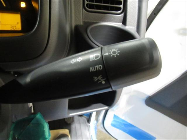 クリッパートラック ＤＸ　セーフティパッケージ　フルセグＴＶナビ・届出済未使用車・Ｂｌｕｅｔｏｏｔｈ・衝突軽減ブレーキ・誤発進抑制装置・横滑り防止装置・キーレス・アイドリングストップ・ＡＢＳ・社外アルミホイール・禁煙車・４ＷＤ（20枚目）