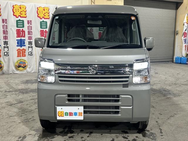 エブリイ ジョインターボ　バックアイカメラディスプレイオーディオ・届出済未使用車・シートヒーター・ミラーヒーター・ＬＥＤライト・プッシュスタート・衝突軽減ブレーキ・誤発進抑制装置・横滑り防止装置・ＡＢＳ・禁煙車・４ＷＤ（6枚目）