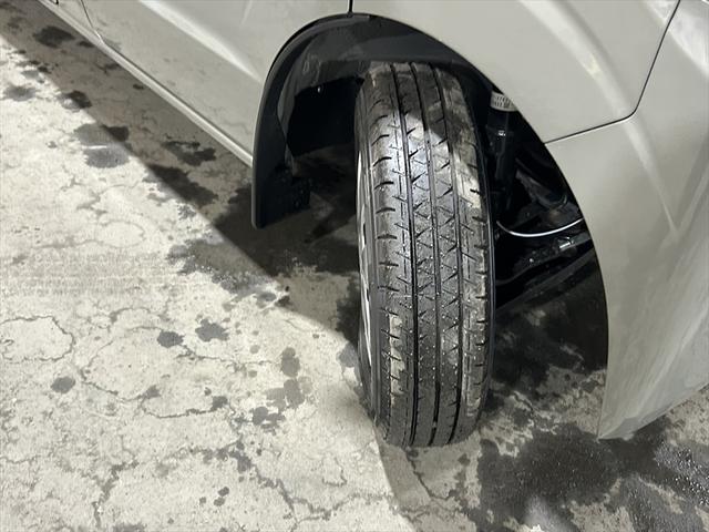 エブリイ ジョインターボ　バックアイカメラディスプレイオーディオ・届出済未使用車・シートヒーター・ミラーヒーター・ＬＥＤライト・プッシュスタート・衝突軽減ブレーキ・誤発進抑制装置・横滑り防止装置・ＡＢＳ・禁煙車・４ＷＤ（14枚目）