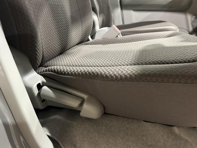 エブリイ ジョインターボ　バックアイカメラディスプレイオーディオ・届出済未使用車・シートヒーター・ミラーヒーター・ＬＥＤライト・プッシュスタート・衝突軽減ブレーキ・誤発進抑制装置・横滑り防止装置・ＡＢＳ・禁煙車・４ＷＤ（16枚目）