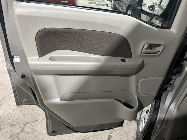 エブリイ ジョインターボ　バックアイカメラディスプレイオーディオ・届出済未使用車・シートヒーター・ミラーヒーター・ＬＥＤライト・プッシュスタート・衝突軽減ブレーキ・誤発進抑制装置・横滑り防止装置・ＡＢＳ・禁煙車・４ＷＤ（29枚目）