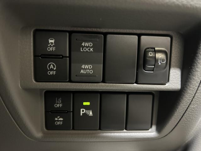 エブリイ ジョインターボ　バックアイカメラディスプレイオーディオ・届出済未使用車・シートヒーター・ミラーヒーター・ＬＥＤライト・プッシュスタート・衝突軽減ブレーキ・誤発進抑制装置・横滑り防止装置・ＡＢＳ・禁煙車・４ＷＤ（31枚目）